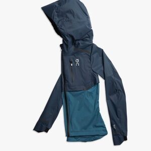 On Running Blue Women's Weather Jacket Size XL